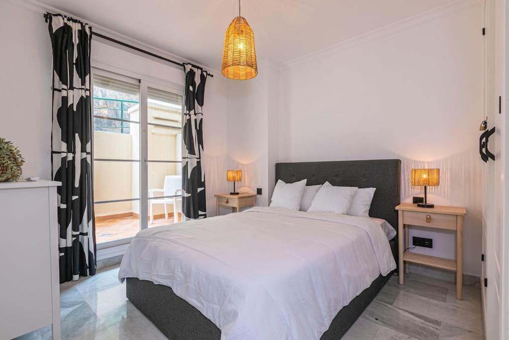 Spacious Duplex Steps To Puerto Banus Apartment