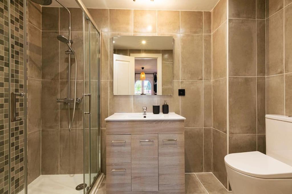 Spacious Duplex Steps To Puerto Banus *