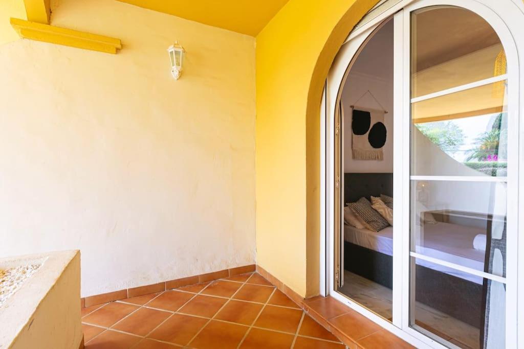 Spacious Duplex Steps To Puerto Banus