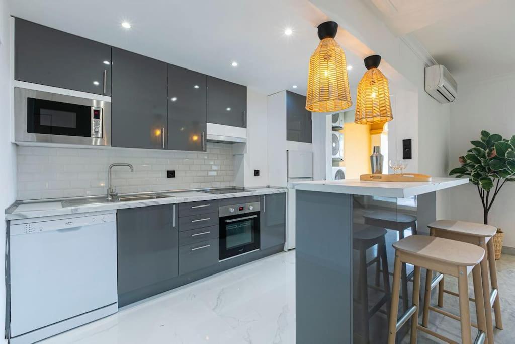 Spacious Duplex Steps To Puerto Banus Apartment Marbella